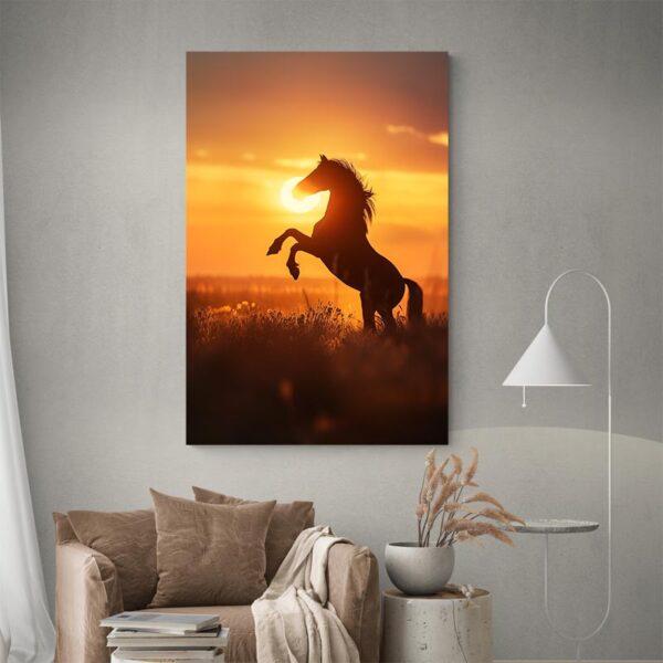 Tableau cheval qui cabre au coucher de soleil decoration