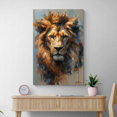 Tableau peinture lion avec couronne mur clair