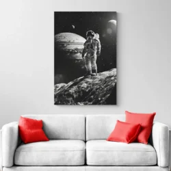 Tableau Cosmonaute Noir et Blanc canape 1.webp