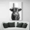tableau vache drole canape blanc 1.webp
