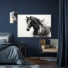 tableau peinture cheval noir et blanc paysage 3 2 3.webp